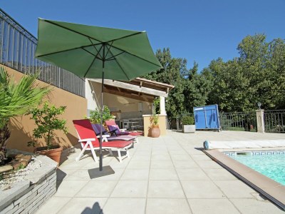 Villa Villa in Lédenon with Private Pool - Outdoor photo 9