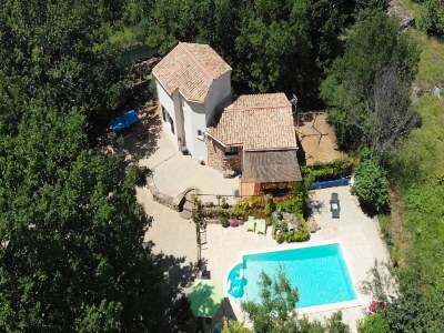 Villa Saint-Brès: Pool & Natur - Outdoor photo 8