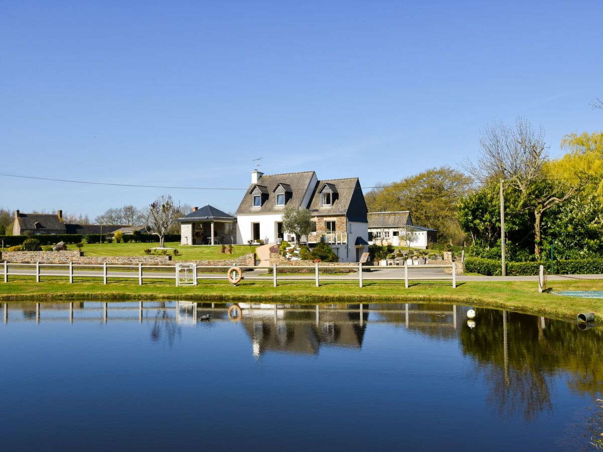 Holiday house Peaceful Garden Retreat, Epiniac - Outdoor photo 3
