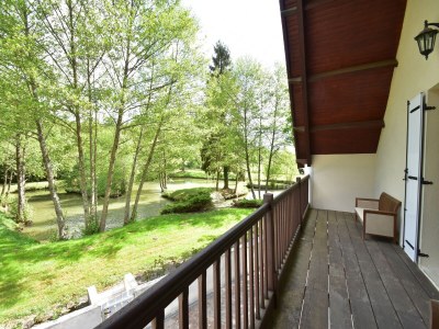 Holiday house Charming holiday home with pool and pond - Outdoor photo 6