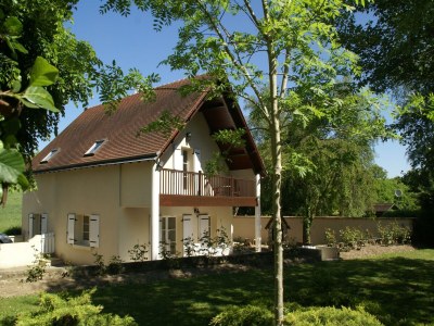 Holiday house Charming holiday home with pool and pond - Outdoor photo 14
