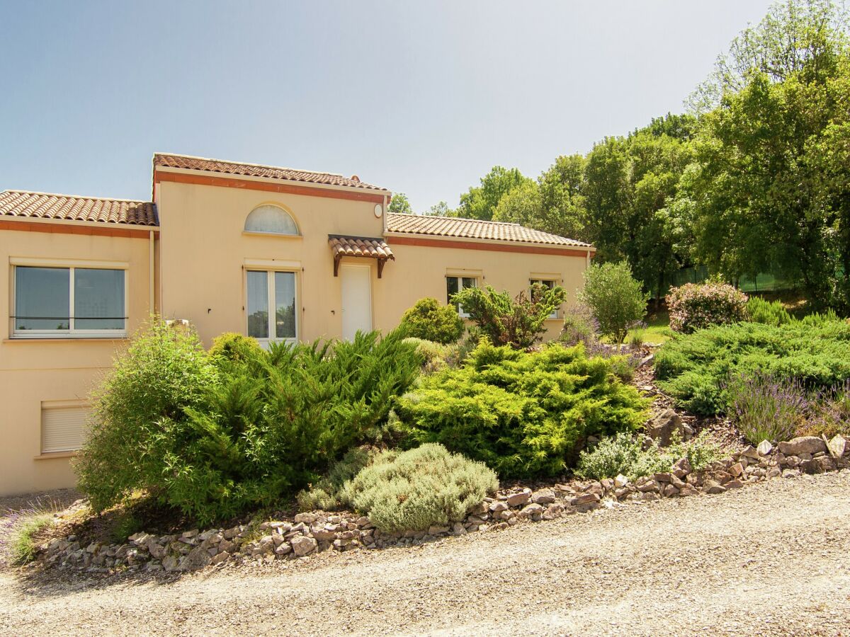 Villa Ruhige Villa in Calamane mit privatem Pool - Outdoor photo 2