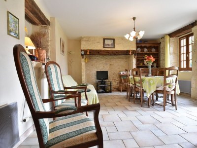 Holiday house Spacious holiday home with private pool - Features photo 27