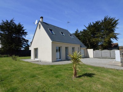 Holiday house Denneville Coastal Escape with garden in Denneville - Holiday house