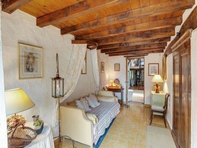 Holiday house Historic Loire Hideaway - Features photo 18