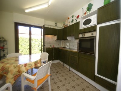 Holiday house Holiday home in Vic-sur-Seille near the forest - Features photo 16