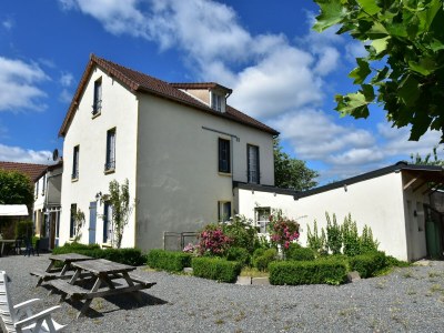 Holiday house Schönes Ferienhaus mit Garten in Chiddes - Holiday house