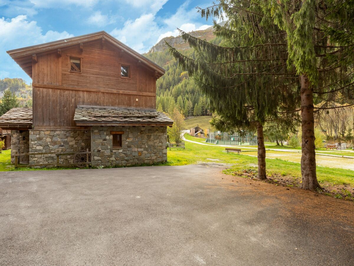 Chalet Lake-view chalet in Tignes, close to ski area - Outdoor photo 2