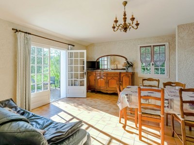 Holiday house Holiday Home in Bormes-les-Mimosas with Pool - Features photo 11