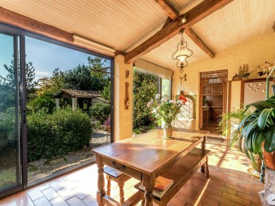 Holiday house Holiday Home in Le Luc with Pool & Vineyards - Features photo 15