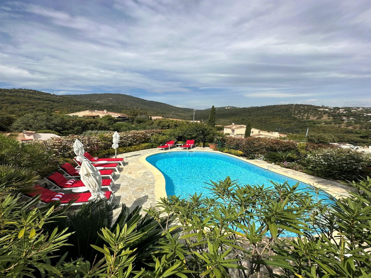 Villa Gorgeous Villa Les Issambres with Swimming Pool