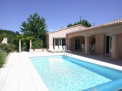 Villa Villa in Provence with Pool and Garden in Var - Villa