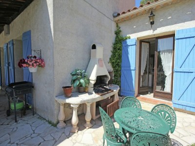Holiday house Villa in Bagnols mit Pool & Naturparks - Outdoor photo 3