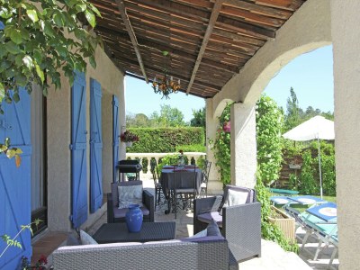 Holiday house Villa in Bagnols mit Pool & Naturparks - Outdoor photo 9