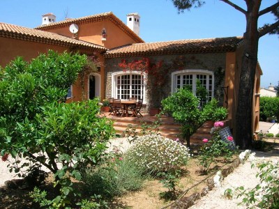 Holiday house Ferienhaus in Var mit Pool & Strandnähe - Outdoor photo 7