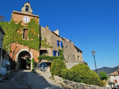 Cottage Holiday Home near Mont Ventoux Pool - Environment photo 32