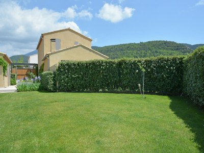 Villa Villa in Malaucène near Mount Ventoux - Outdoor photo 6
