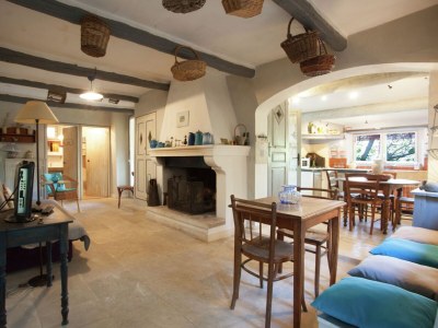 Holiday house Cottage in Oppède with Pool and Garden - Features photo 17