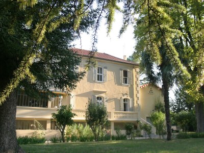 Villa Villa in Provence mit Pool und Stadtnähe - Outdoor photo 2