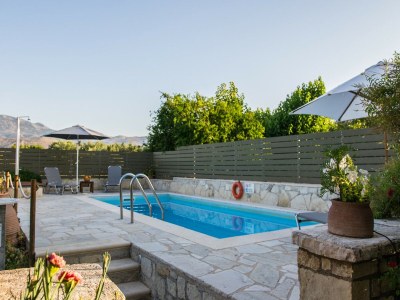 Holiday house Villa auf Kreta mit Weinberg-Erlebnis - Outdoor photo 35