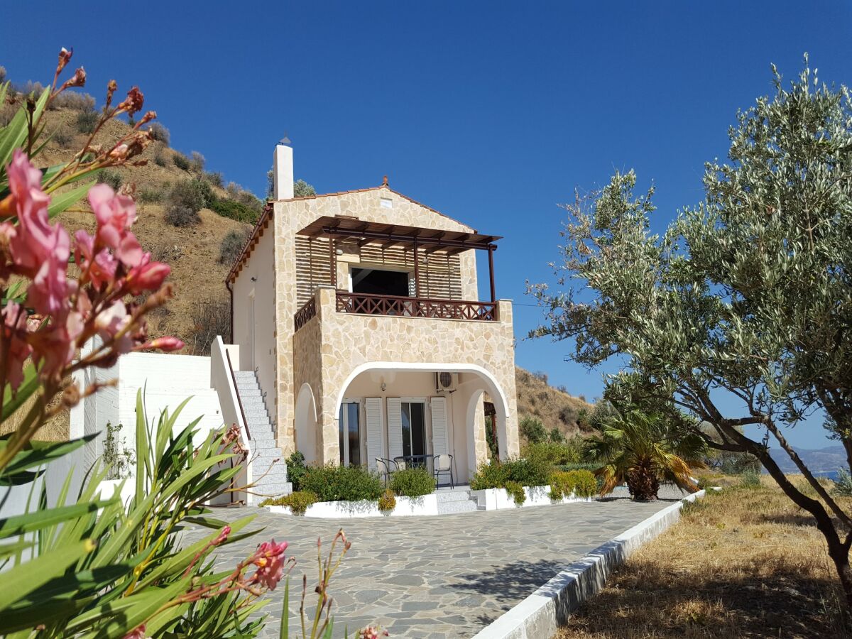 Villa Villa in Agia Galini mit Poolblick