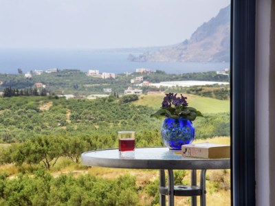 Villa Villa in Lefkogia near Souda Beach - Outdoor photo 2