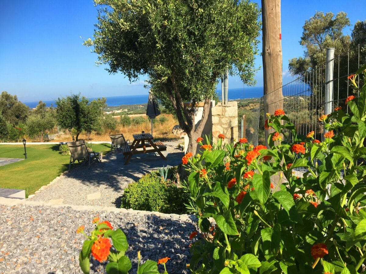 Villa Villa in Arkadi mit Pool nahe am Meer - Outdoor photo 5
