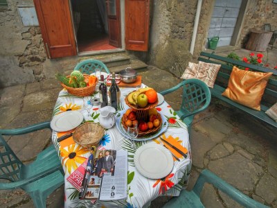 Farmhouse Belvilla by OYO Casa Bruciata - Outdoor photo 9