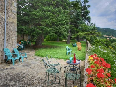 Farmhouse Geräumiges Bauernhaus in Rufina mit eigenem Pool in Montagna Fiorentina - Farmhouse