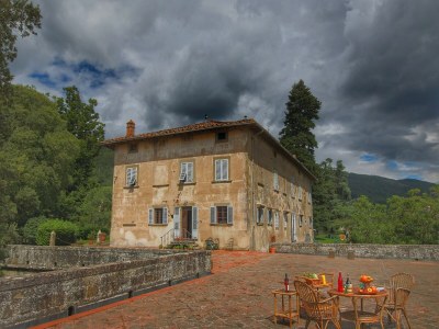 Farmhouse Geräumiges Bauernhaus in Rufina mit eigenem Pool - Outdoor photo 12
