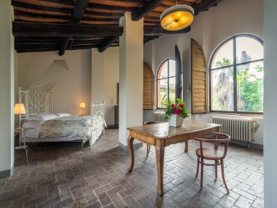Farmhouse Farmhouse in Tuscany near Renaissance Villa - Features photo 20