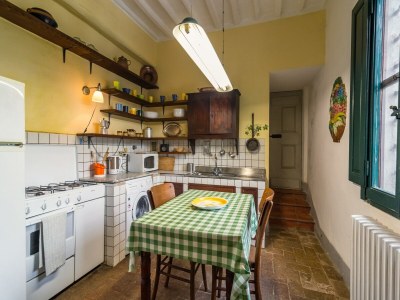 Farmhouse Farmhouse in Tuscany near Renaissance Villa - Features photo 28