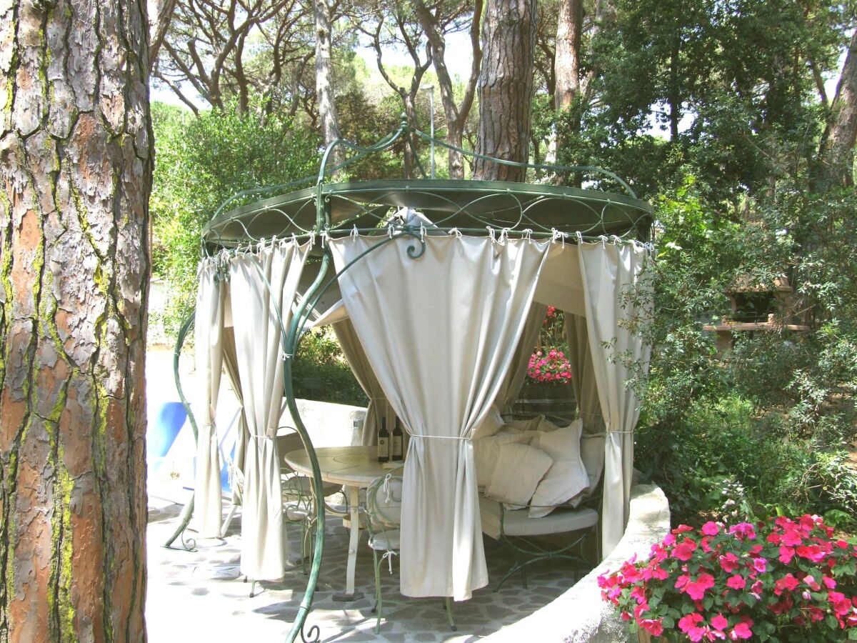 Holiday house Holiday Home in Castagneto near the Beach - Outdoor photo 2