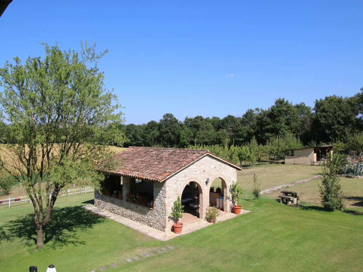 Apartment Apartment in Todi with Pool and Garden - Outdoor photo 4