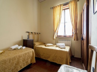 Apartment Apartment in Todi with Pool and Garden - Features photo 14
