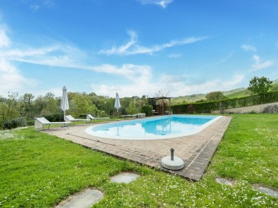 Farmhouse Haustierfreundliches Bauernhaus in San Maiano - Farmhouse