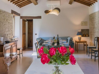 Villa Scenic villa with heated pool - Features photo 25