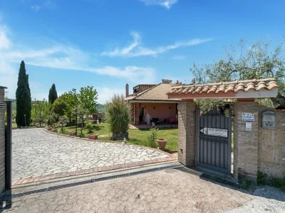 Villa Villa in Monterotondo with Pool & Tiber Views - Environment photo 38