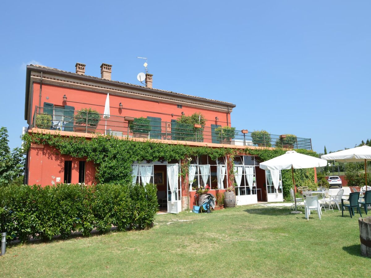 Apartment San Marino Poolside Stay - Outdoor photo 4