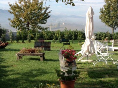 Apartment San Marino Poolside Stay - Outdoor photo 6
