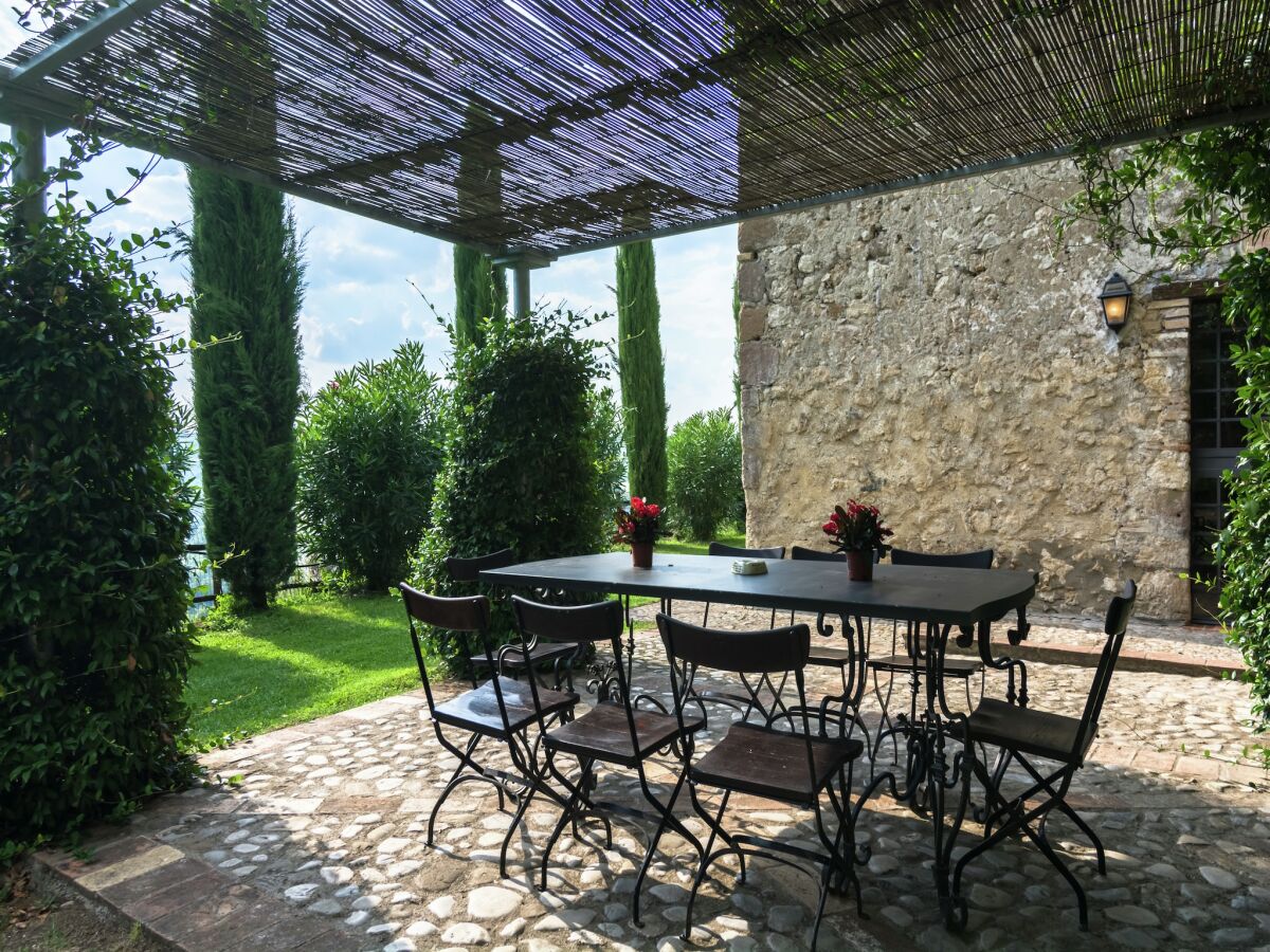 Villa Villa in Rome with Pool & Garden