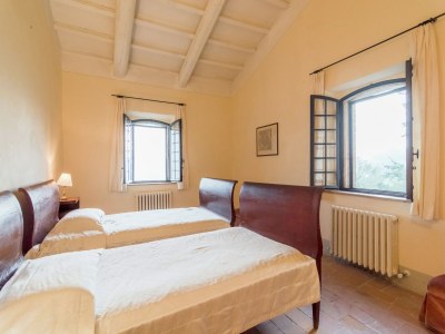 Villa Villa in Rome with Pool & Garden - Features photo 23