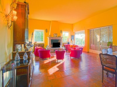 Villa Elegant Countryside Villa - Features photo 18