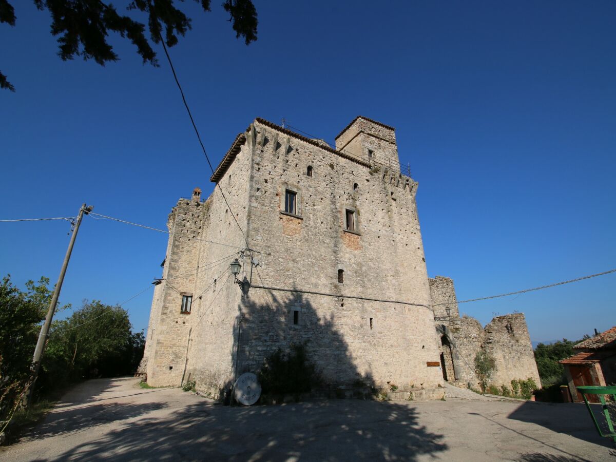 Castle Umbriens Charme am Pool - Outdoor photo 5