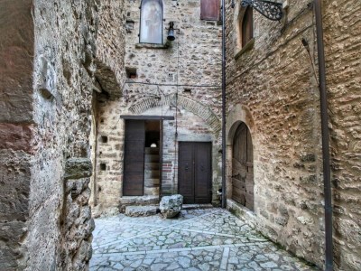Castle Umbriens Charme am Pool - Outdoor photo 3