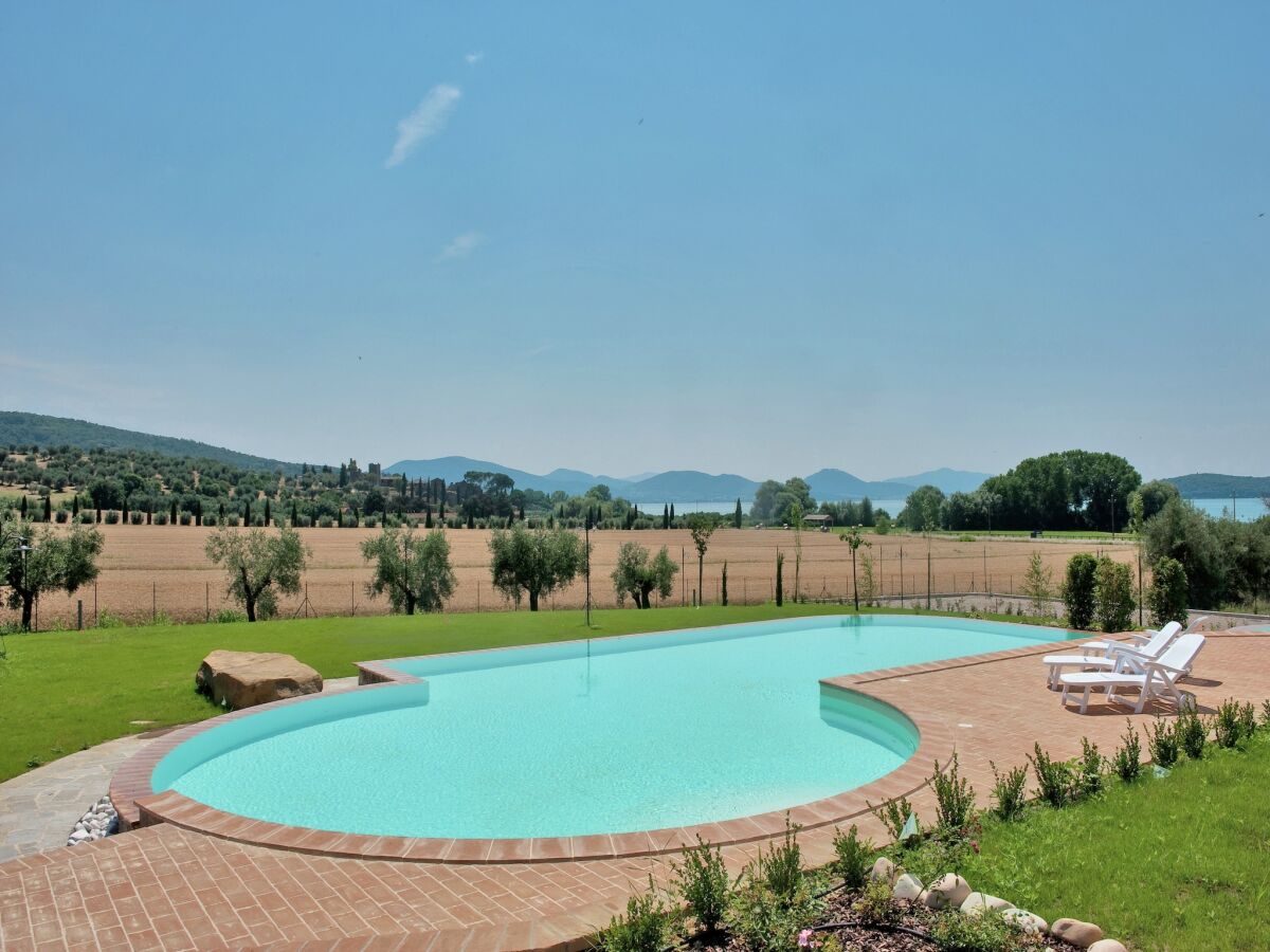 Cottage Wunderschönes Herrenhaus am Monte del Lago mit Seeblick