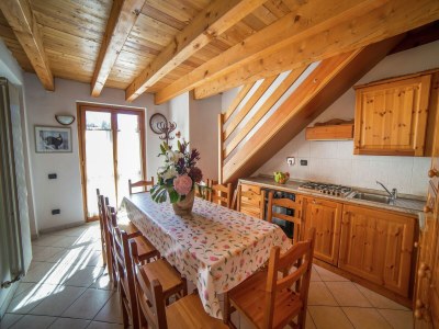 Apartment A Cozy Alpine Retreat - Features photo 14