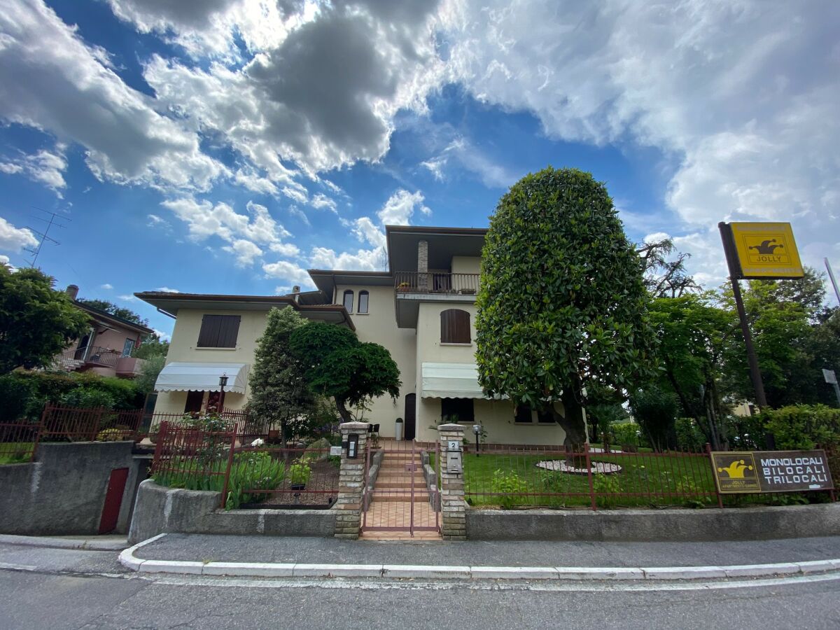 Apartment Lakeside Stay in Sirmione