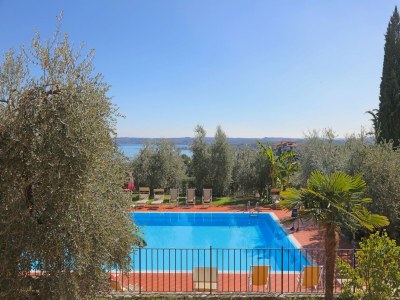 Holiday house Wunderschönes Ferienhaus mit Seeblick in Soiano del Lago - Outdoor photo 5