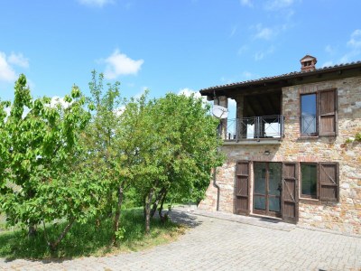 Villa Schöne Villa in Ziano Piacentino inmitten von Weinbergen - Outdoor photo 3
